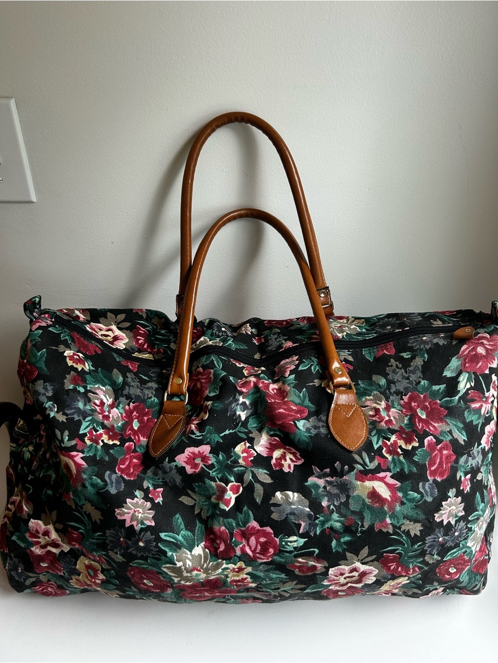 Gitano Vintage 90s Floral Weekender Tote Bag with Brown Trim - Picture 4 of 6
